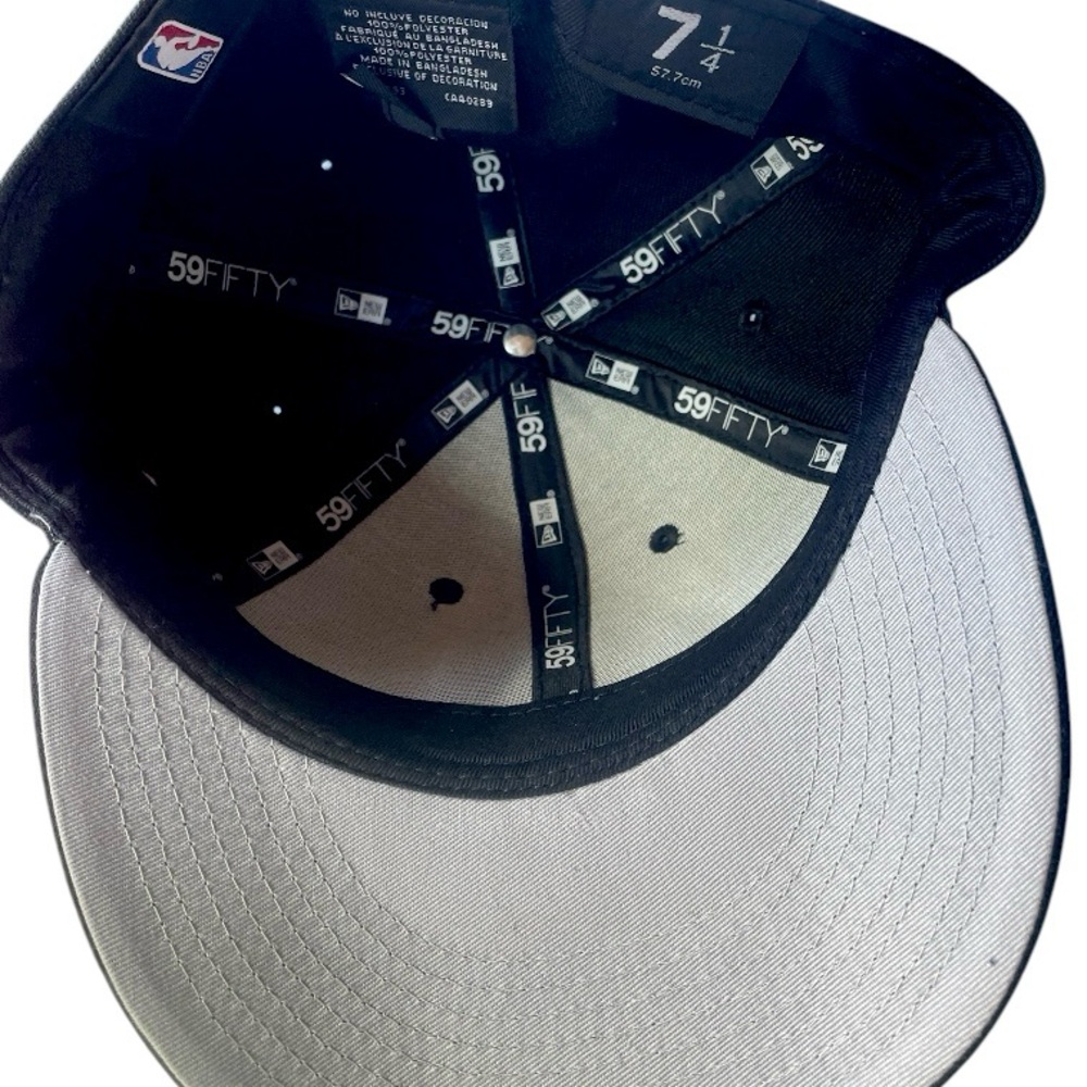 LA Clippers New Era Black Team Low Profile 59FIFTY Fitted Hat - Picture 5 of 6
